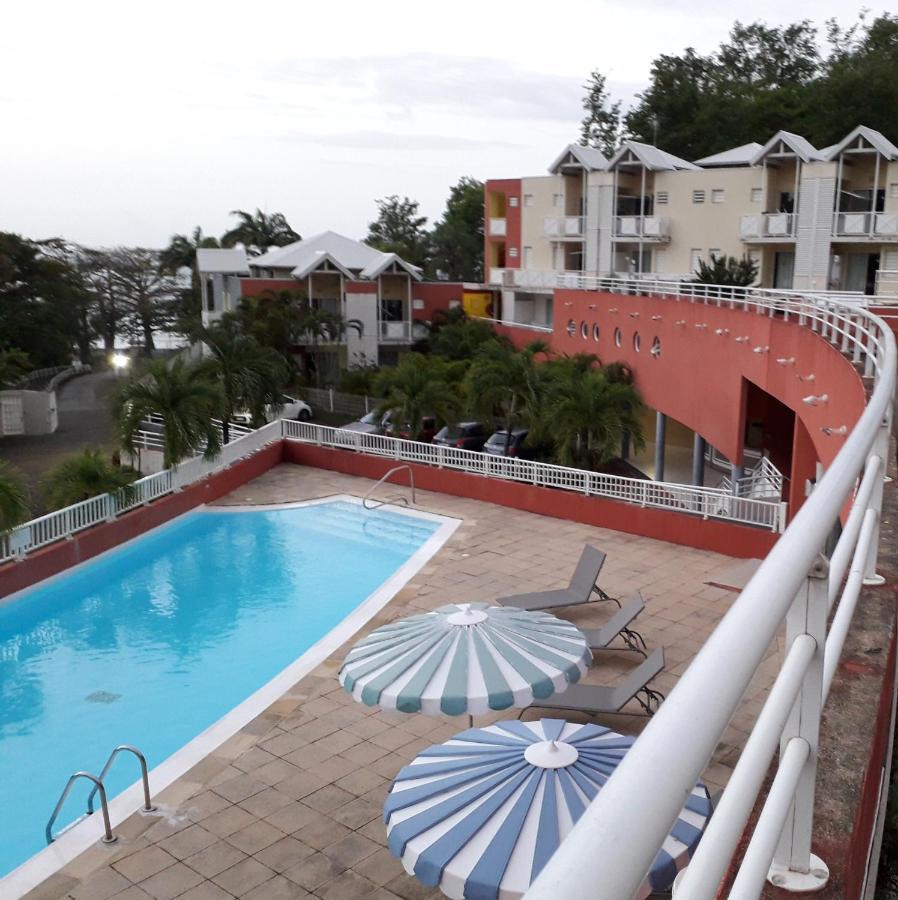 Appartement Colibri De La Baie De Tartane La Trinite Luaran gambar
