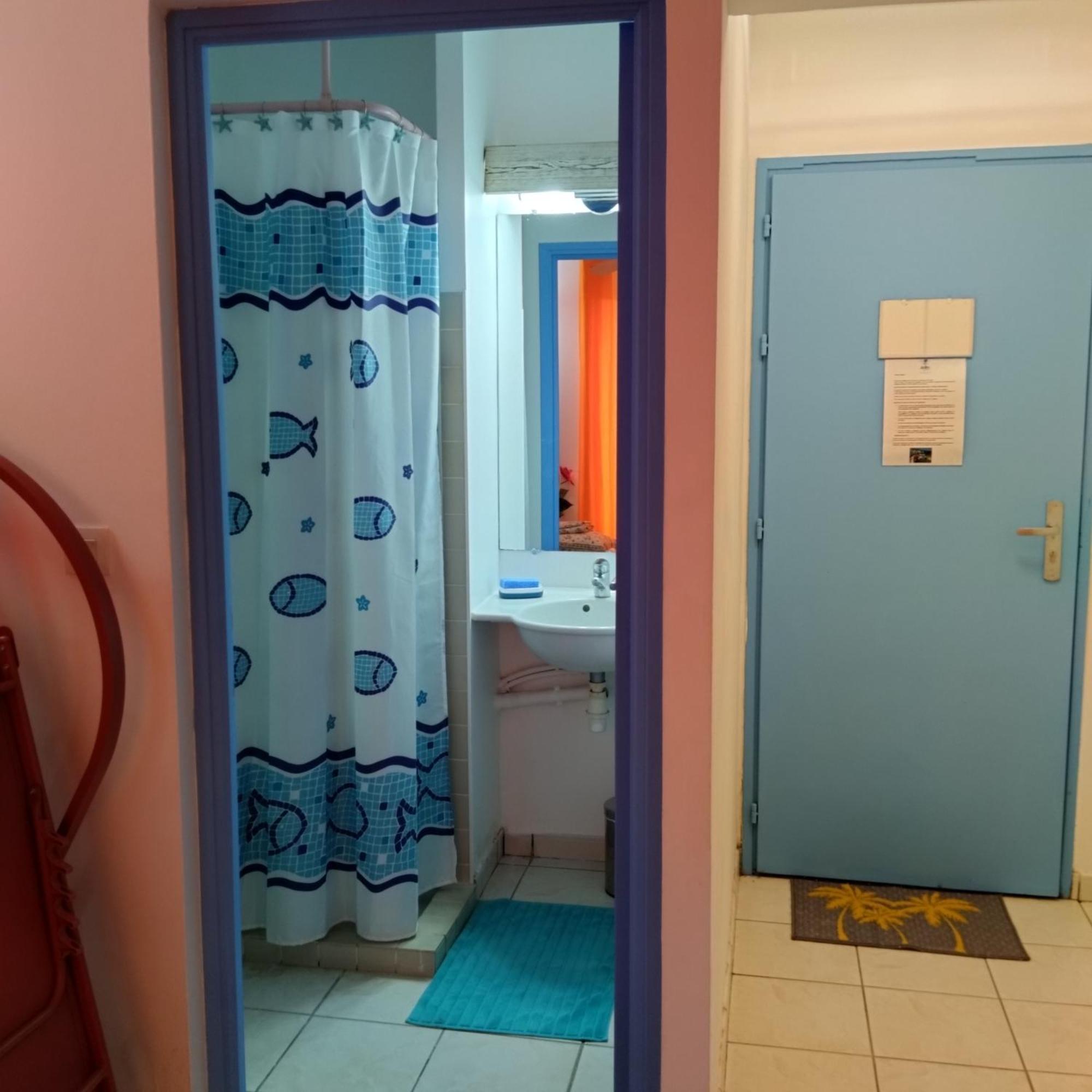 Appartement Colibri De La Baie De Tartane La Trinite Luaran gambar